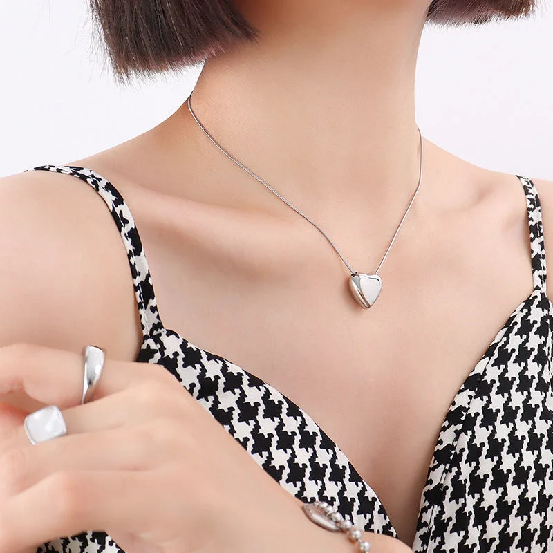 P059-Steel Small Heart Necklace 40 5cm