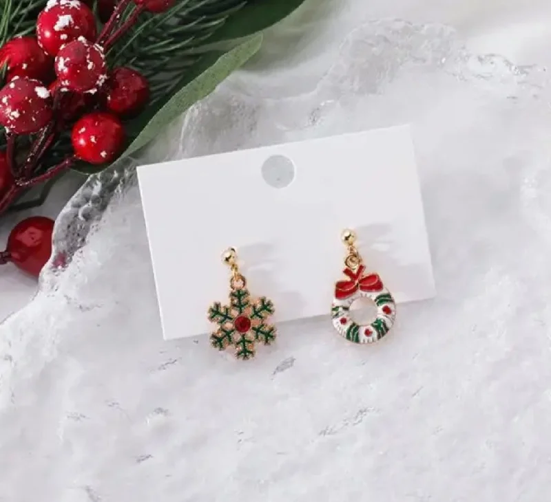 Women's hoop earrings-Adorable Christmas Snowflake and Wreath Earrings