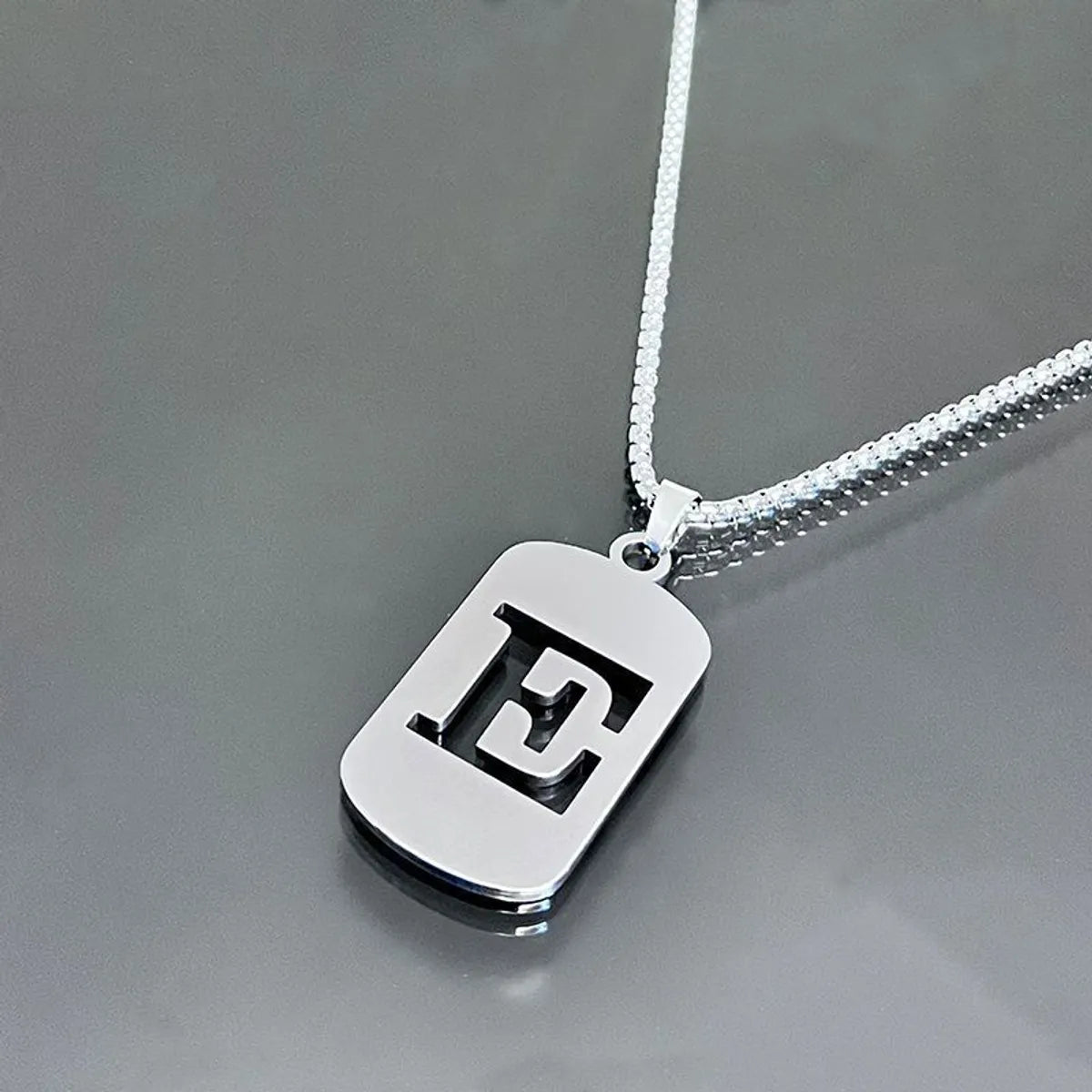 Letter E