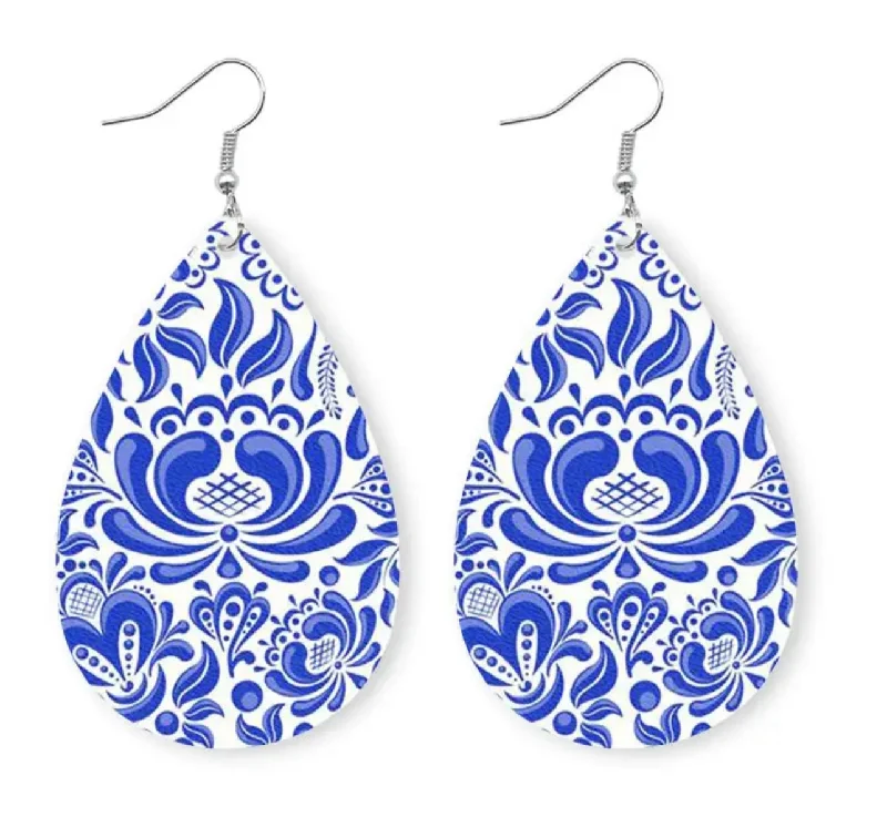 Women's oval earrings-Beautiful Blue and White Drop Earrings