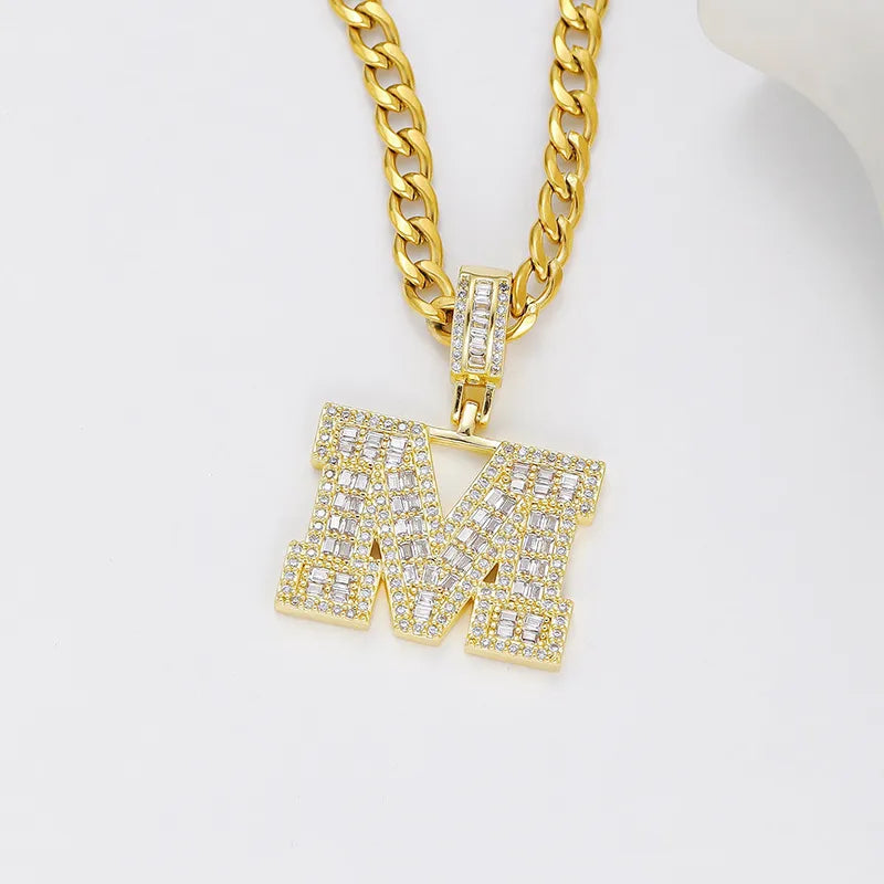 M (Pendant + Chain)