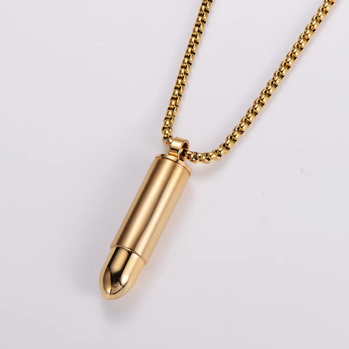 Women’s custom jewelry necklace-Simple Style Bullet Stainless Steel 18k Gold Plated Unisex Pendant Necklace