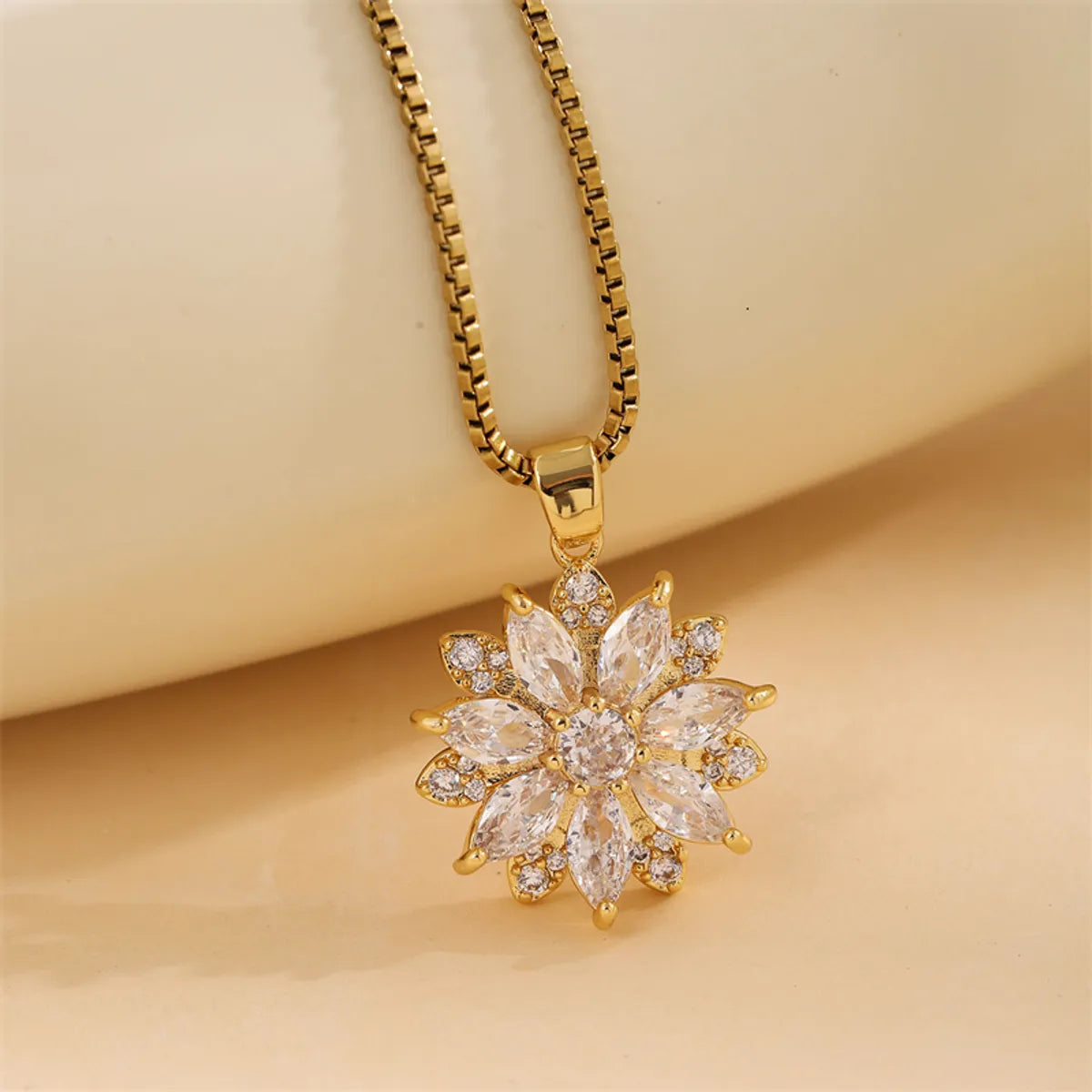 Women’s custom-designed necklace-Cute Snowflake Stainless Steel Titanium Steel Plating Inlay Zircon 18k Gold Plated Pendant Necklace