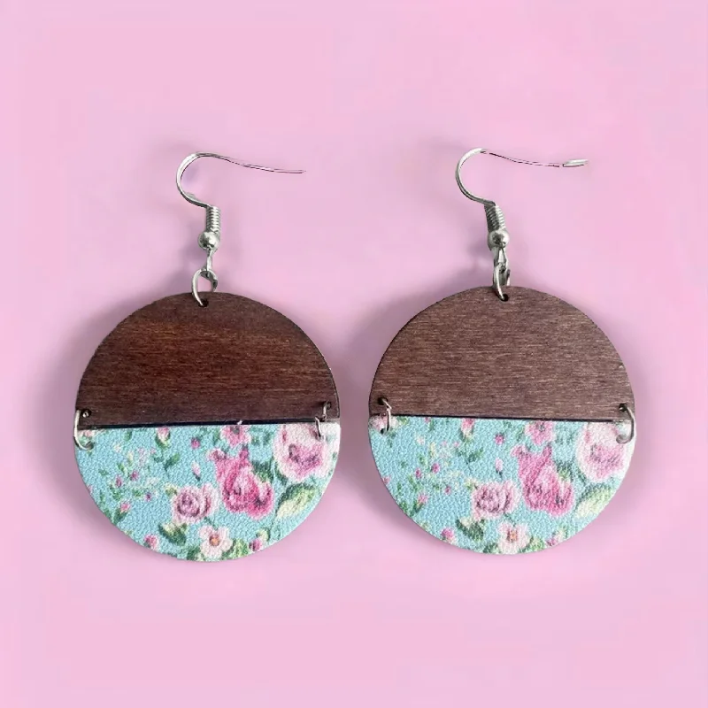 Women's chic earrings-Beautiful Wood Floral Circle Earrings