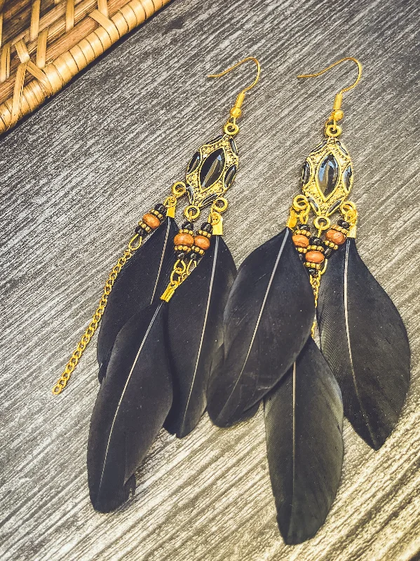 Women's dangling chandelier earrings-Beautiful Black Bohemian Feather Earrings