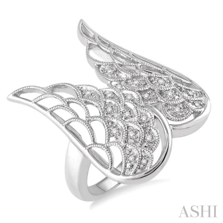 Women’s exquisite engagement ring-1/20 Ctw Round Cut Diamond Angel Wing Ring in Sterling Silver