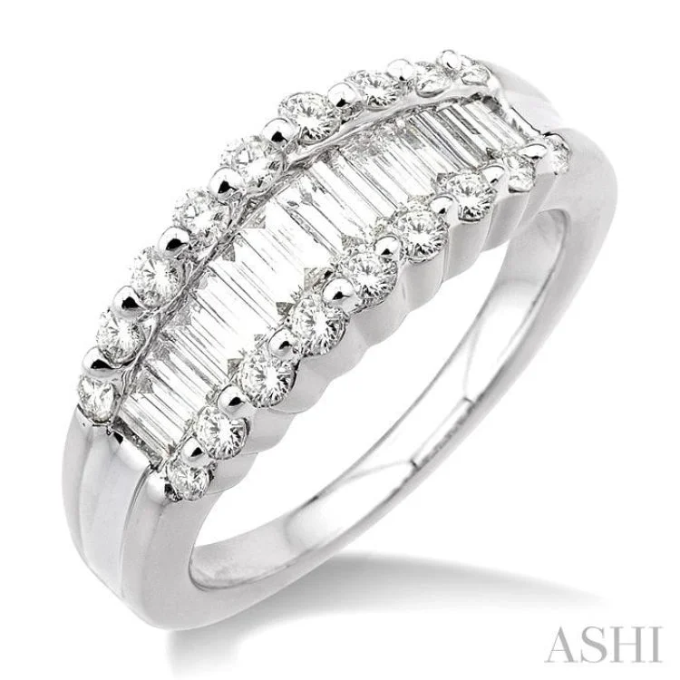 Women’s wedding band with engagement ring-1 Ctw Baguette and Round Cut Diamond Band in 14K White Gold