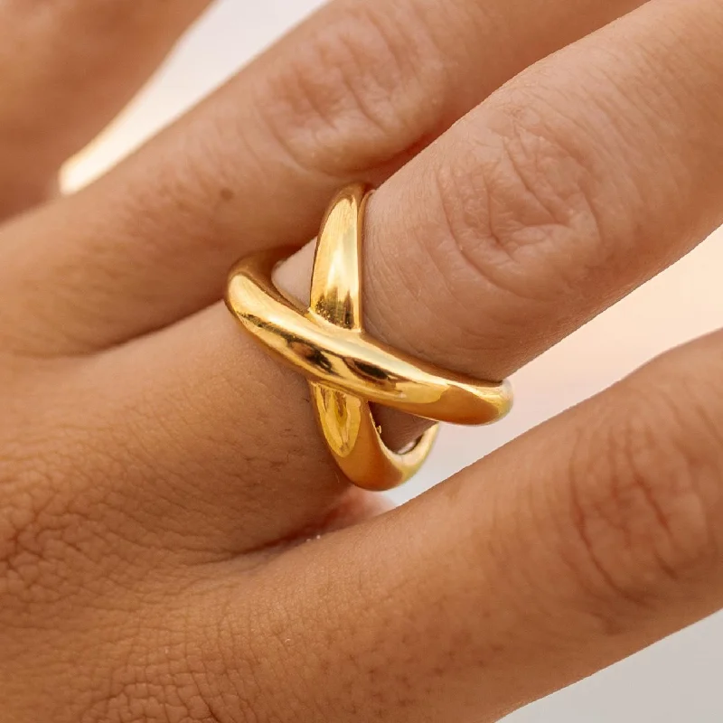 Women’s timeless rings-Trove Ring