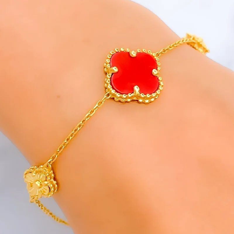 Women's elastic bracelet-Attractive Carnelian 21k Gold Clover Bracelet