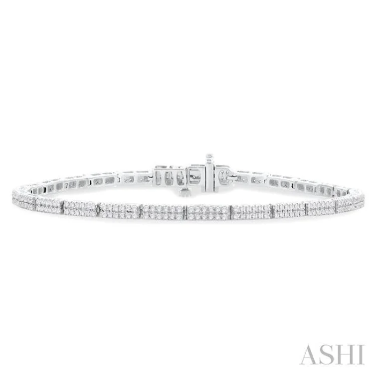 Women's classic bracelet-1.00 Ctw Double Row Round Cut Diamond Bar Link Tennis Bracelet in 14K White Gold