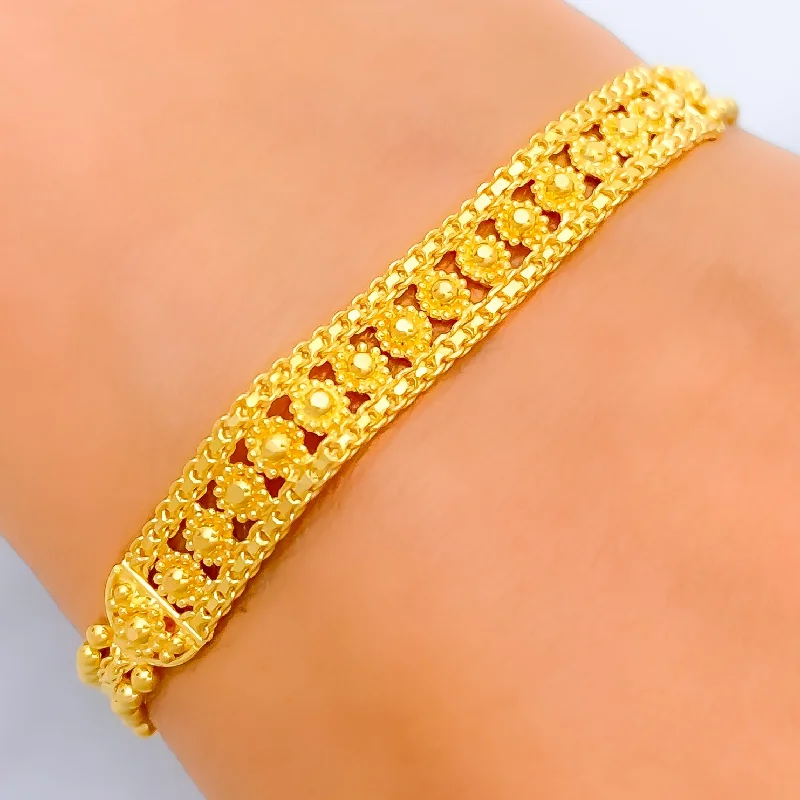 Women's silver bangle-Attractive Floral Line 22k Gold Bracelet