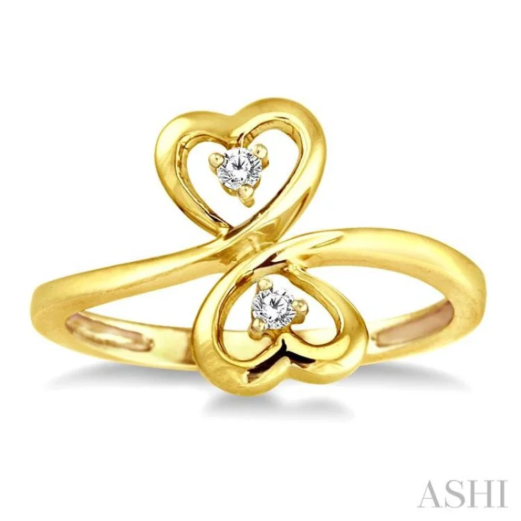 Women’s bridal engagement ring set-1/20 Ctw Round Cut Dual Heart Diamond Ring in 10K Yellow Gold