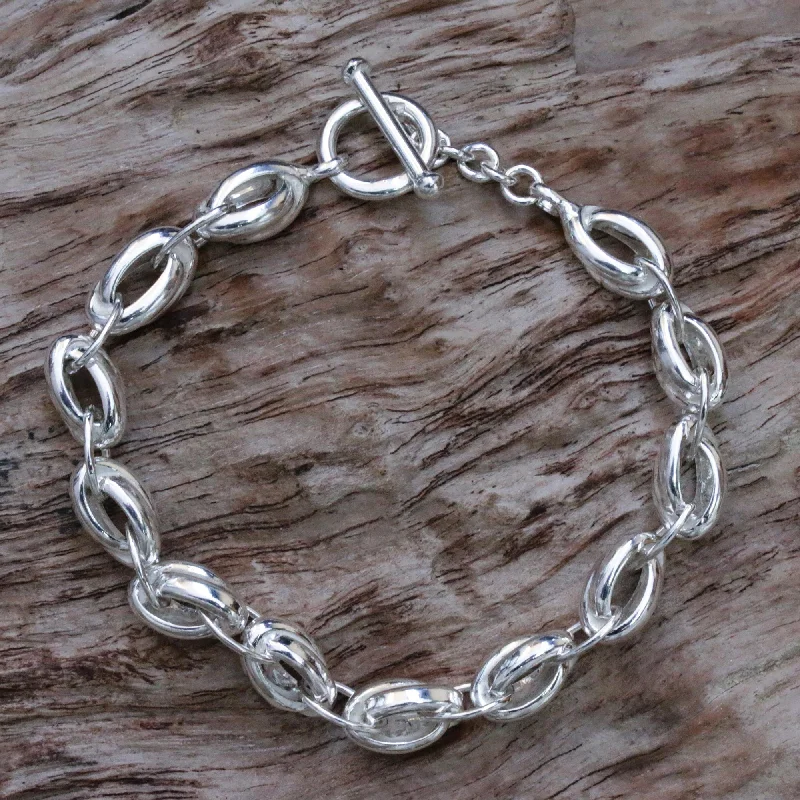 Women's sporty bracelet-Shining Novas Sterling Silver Men's Link Bracelet from Indonesia