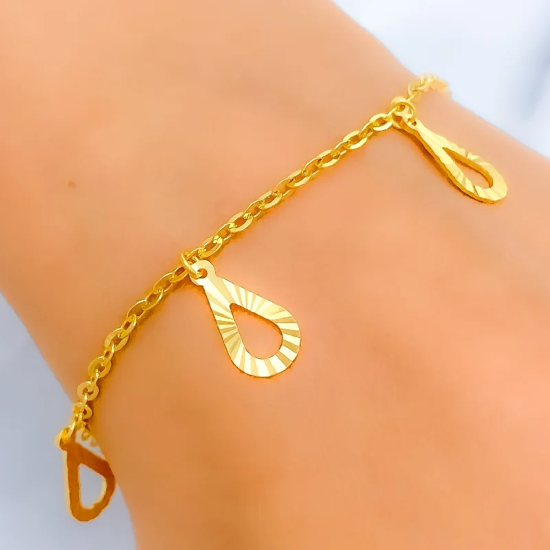 Women's silver bangle-Charming Chic Raindrop 22k Gold Charm Bracelet