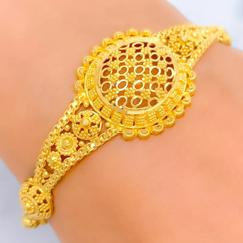 Women's custom bangle-Shimmering Netted Oval 22k Gold Bracelet